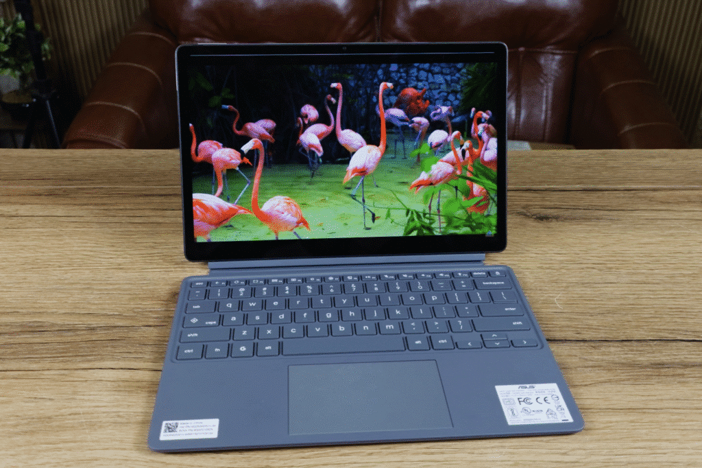 Asus Chromebook CM32 screen