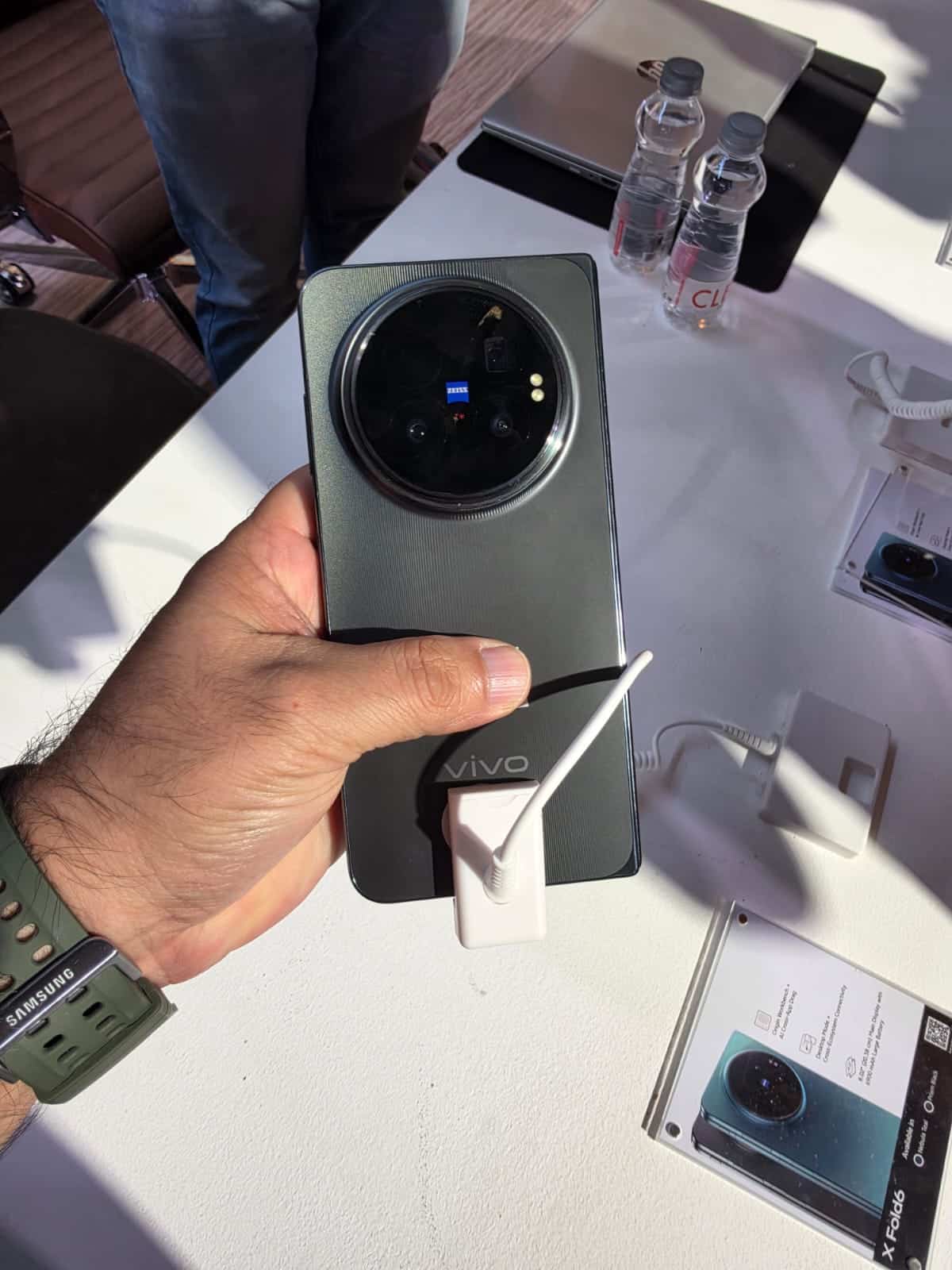 vivo X Fold6 rear design with ZEISS camera module